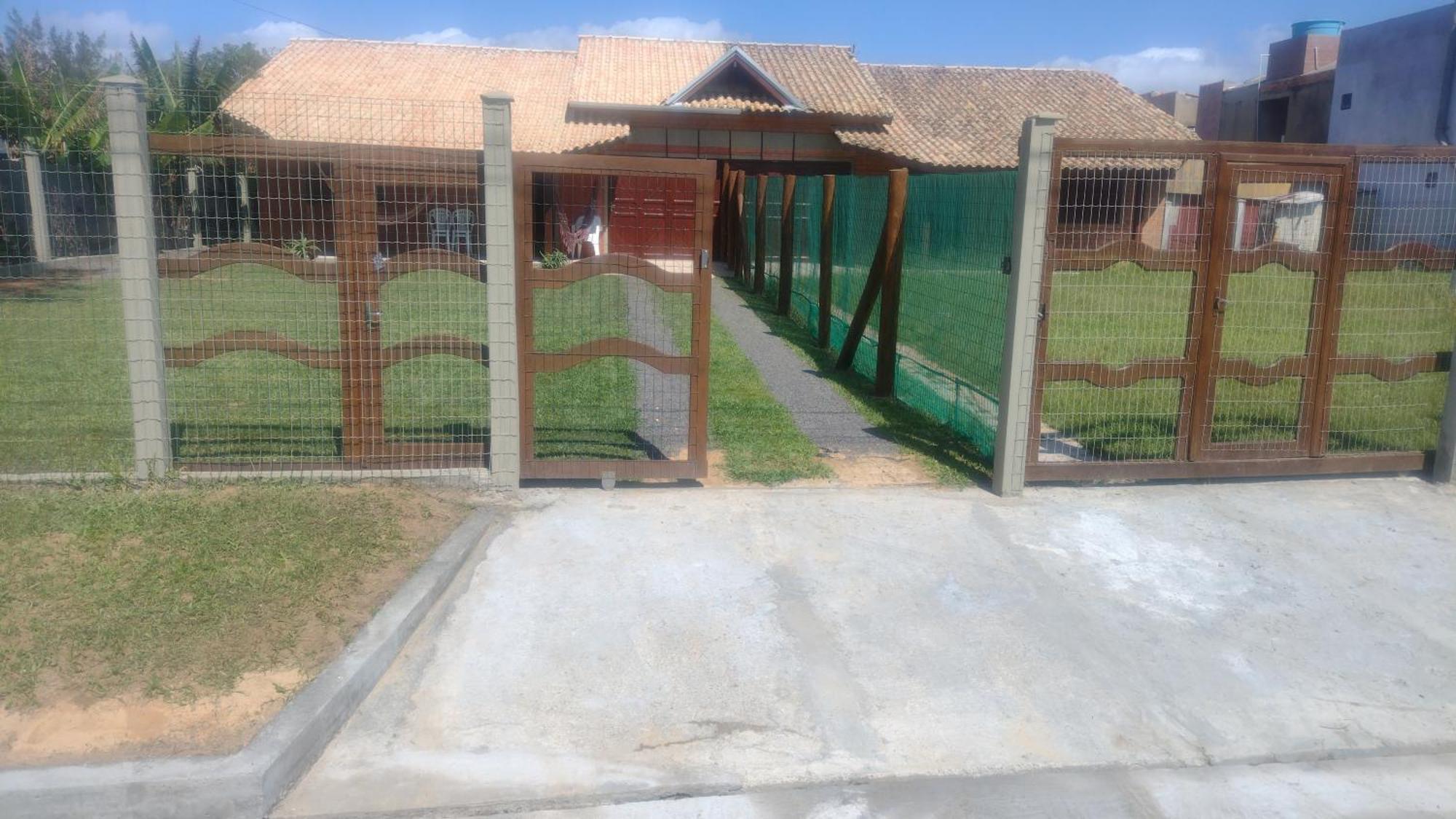 Casa Da Felicidade Tramandaí Esterno foto